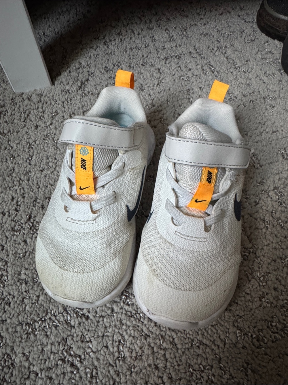Nike Kids White Sneakers with Orange Pull Tabs